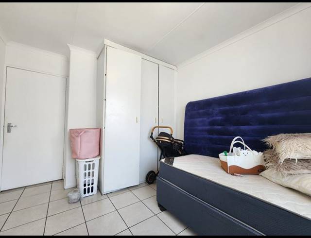 2 BEDROOM PROPERTY TO RENT IN NORTH BEACH